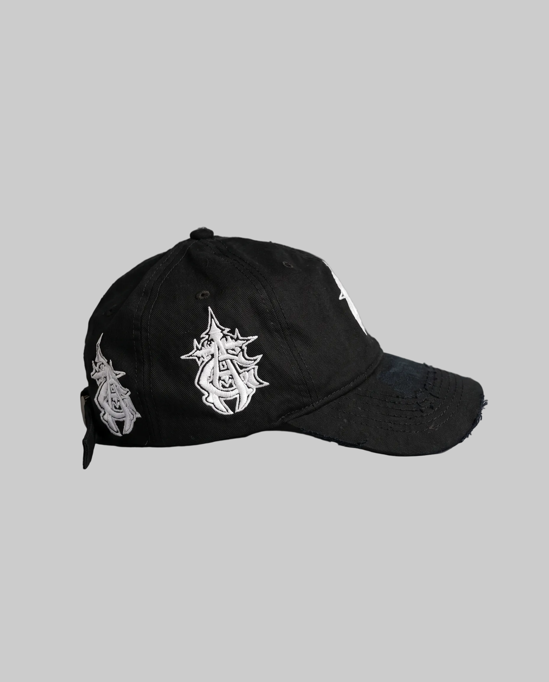 MONOGRAM DISTRESSED HAT (BLACK)