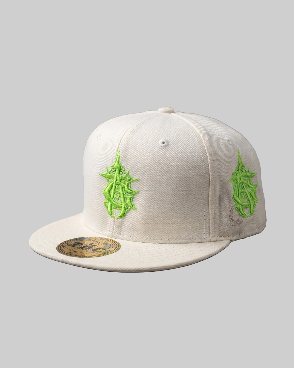 MONOGRAM FITTED (NEON)